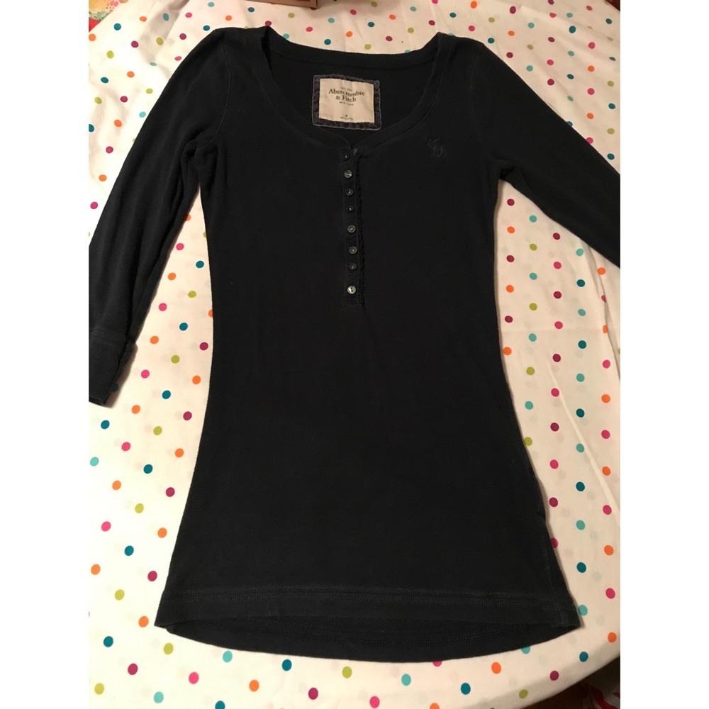 Navy blue 3/4 sleeve top from Abercrombie & Fitch